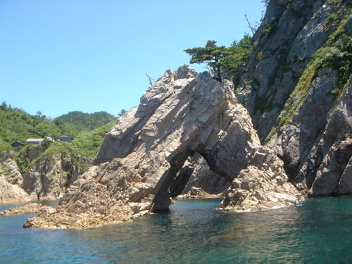 岩戸漁港の釣り場