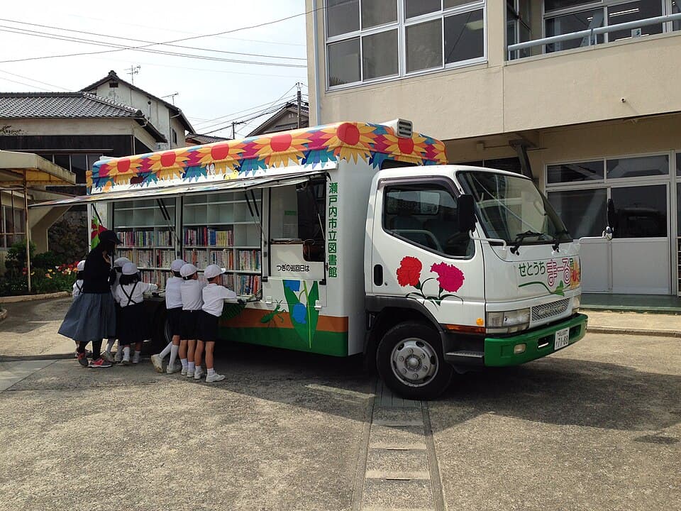 瀬戸内市虫明漁港の釣り場