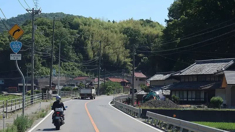 安芸津港堤防の釣り場
