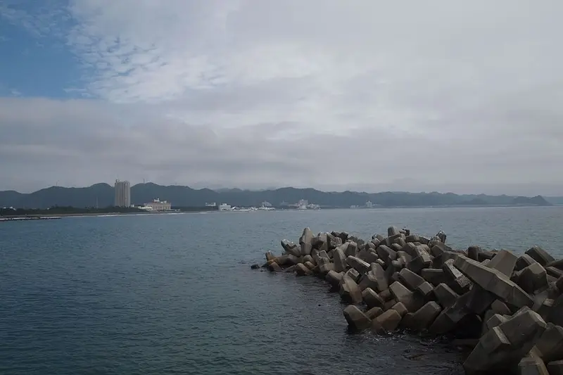 天津港の釣り場