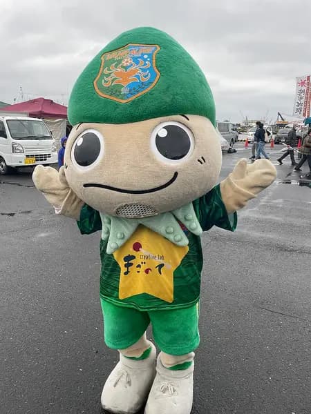 八戸港フェリーふ頭の釣り場