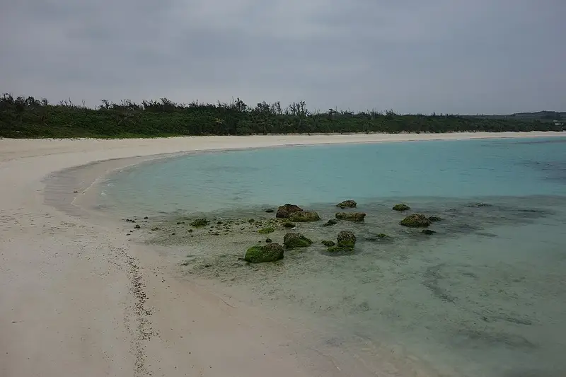 伊良部島長山港の釣り場