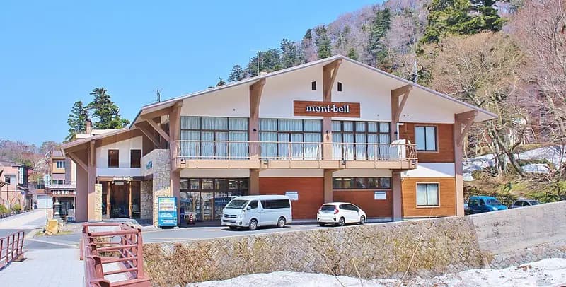 琴浦町逢束漁港の釣り場