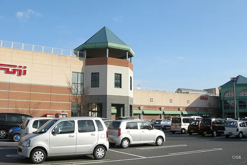 三原港堤防の釣り場