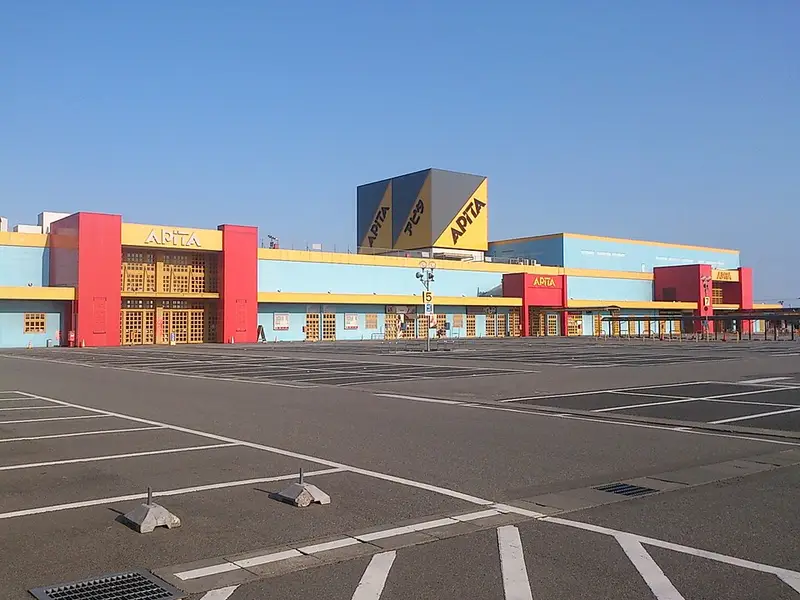 美川漁港の釣り場