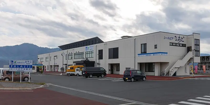 宮古港出崎ふ頭の釣り場