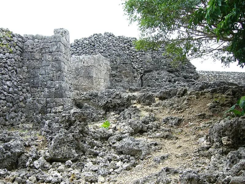 南城市奥武島の釣り場