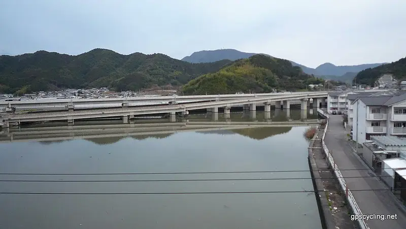 須崎港新荘川河口の釣り場