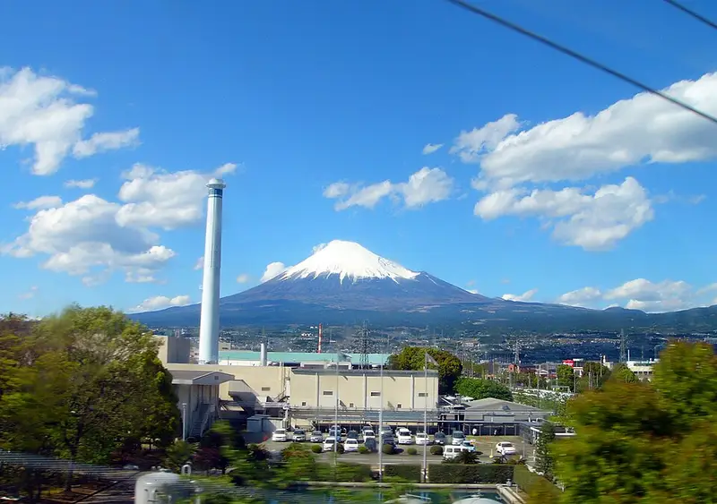 田子の浦港堤防の釣り場