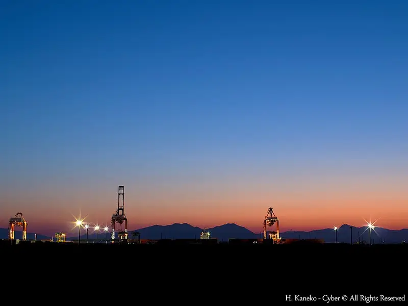 苫小牧東港フェリーターミナル周辺の釣り場